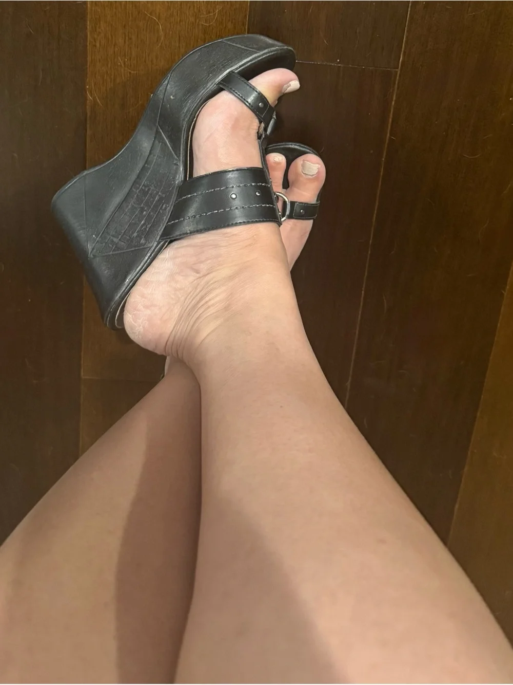 Azaleia Black Platform Wedge Sandals